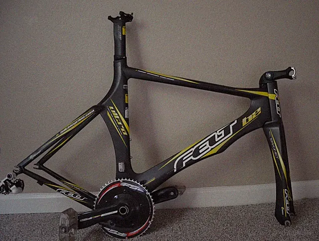 Felt B2 Ultra Carbon TT / Triathlon Frameset Sz 56 w/ FSA Neo Pro TT Crankset