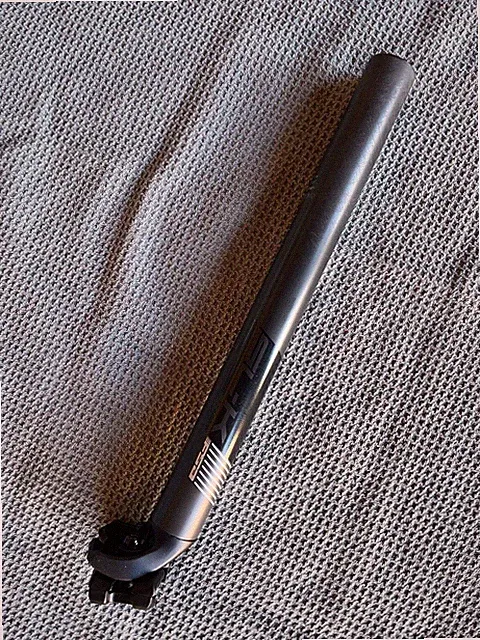 FSA SL-K Carbon seat post 31.6 dia, 350 mm length, 25 mm setback