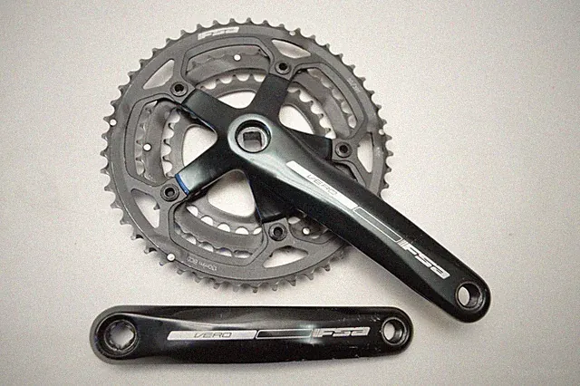 FSA VERO 9 SPEED CYCLOCROSS MTN BICYCLE 175 MM SQUARE TAPER 50/39/30 T CRANKSET