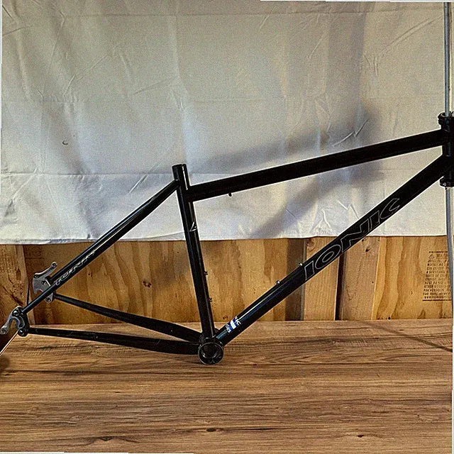 Ionic Bikes Handbuilt Steel Single Speed Hardtail 26 Size 16.5 with FSA Pig HS