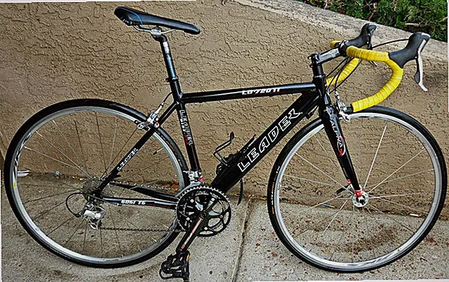 LEADER 720TT 19" ROAD BIKE ALPHA Q ULTEGRA FLIGHT DECK 6061 T6 FSA CARBON CRANKS