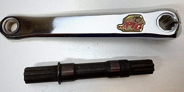 NOS FSA The PIG BMX bicycle LEFT CRANK ARM with BB spindle 180mm